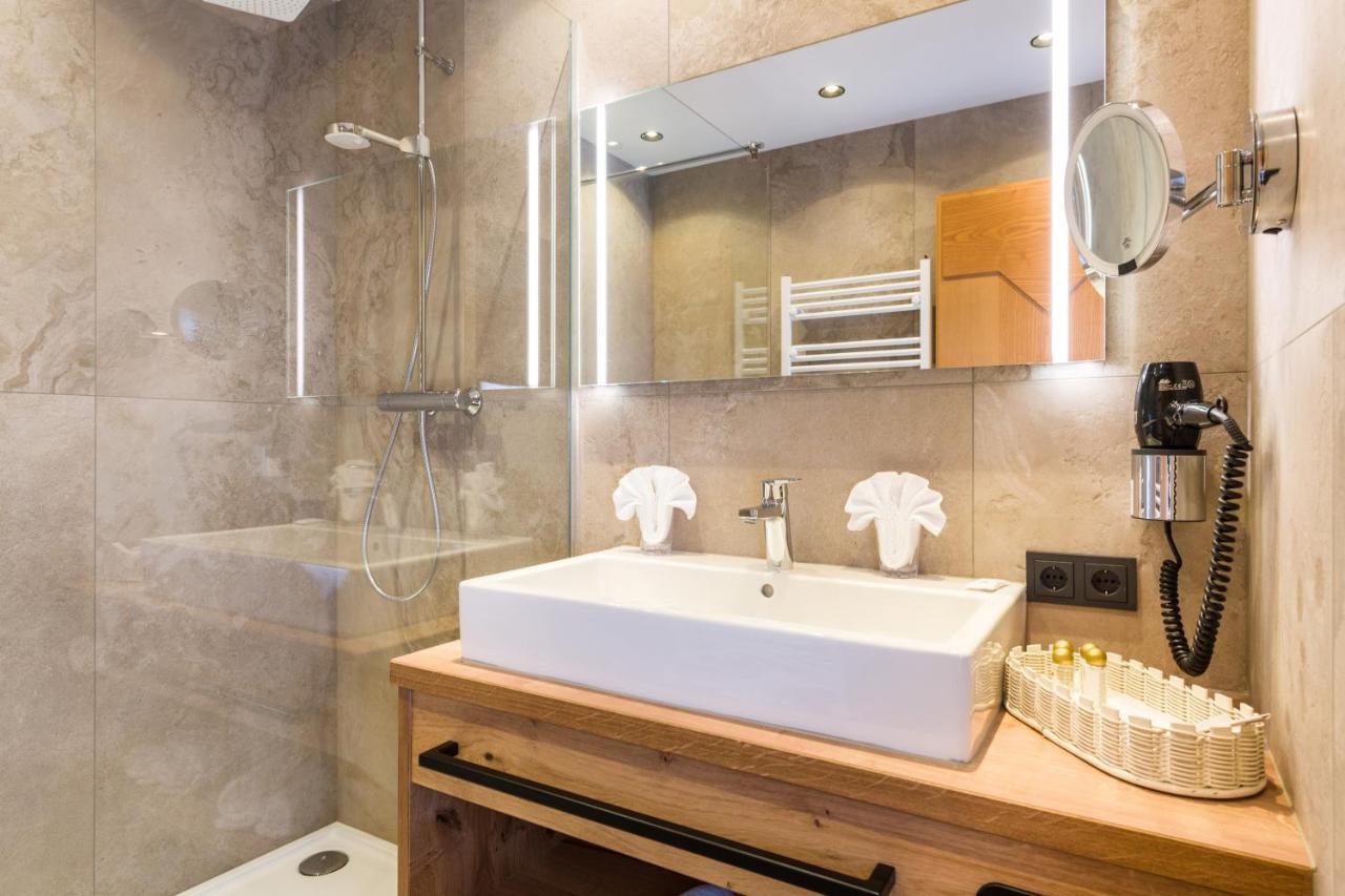 Wellness & Sporthotel Alpenhof Ehrwald Kültér fotó