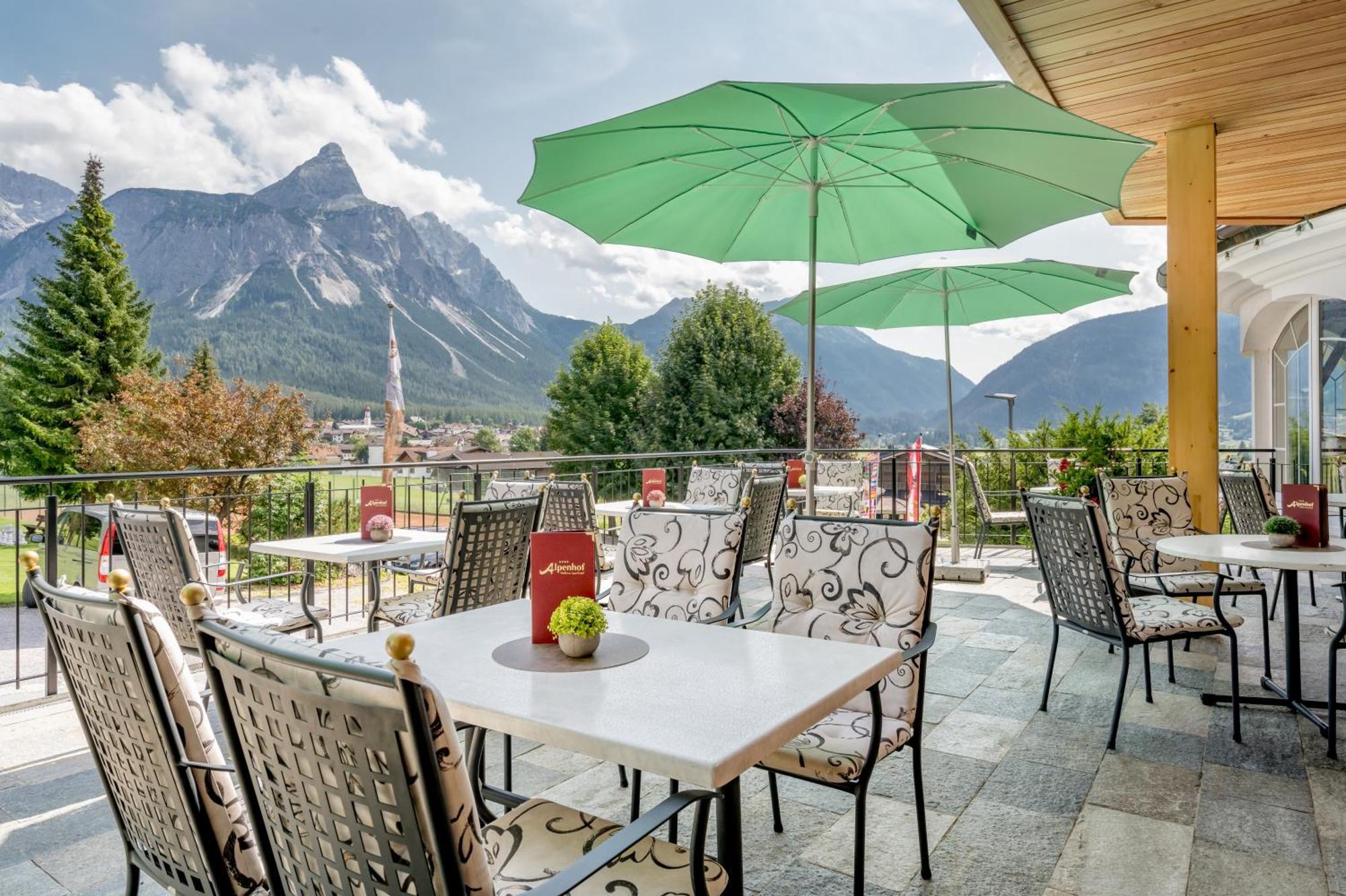 Wellness & Sporthotel Alpenhof Ehrwald Kültér fotó